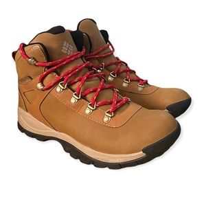 Columbia | Waterproof hiking shoes | Woman Size:11
